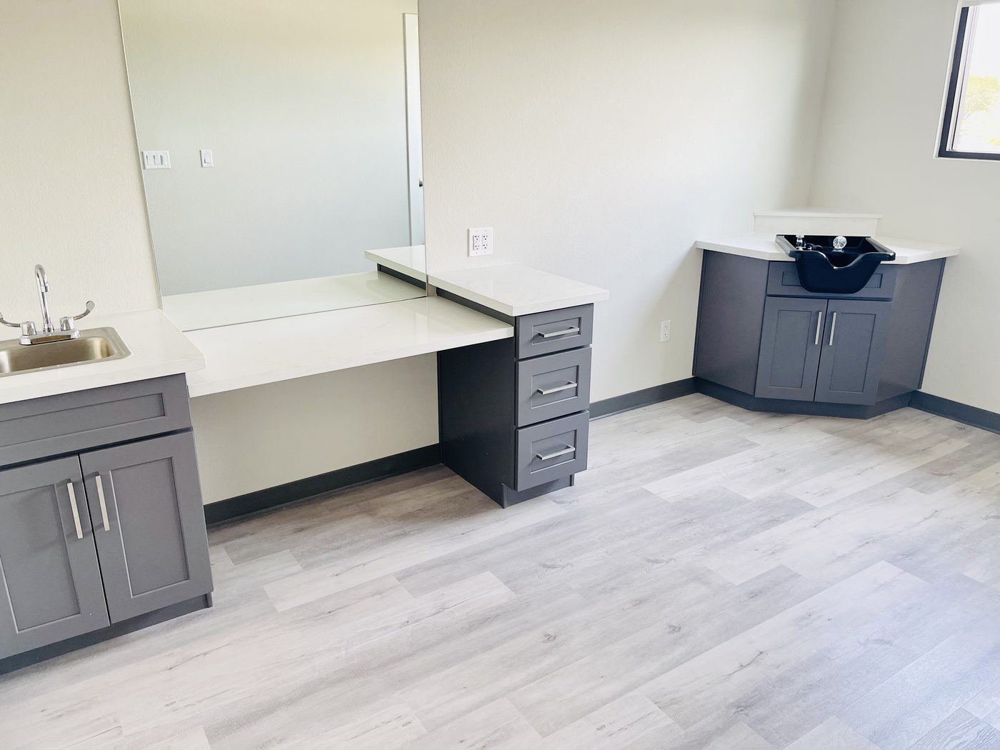 Suite interior with cabinetry