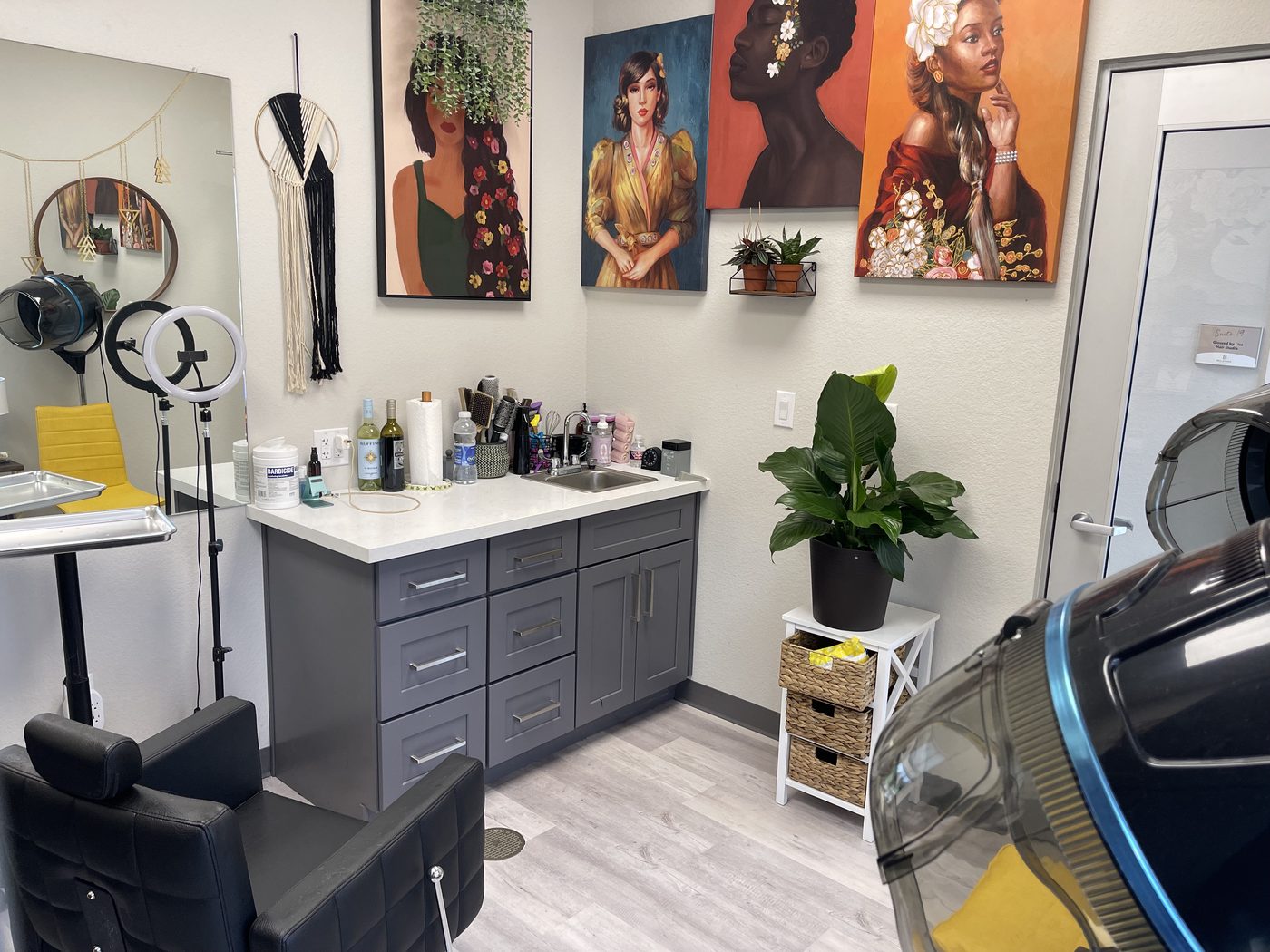 Example private salon suite at Bellevana